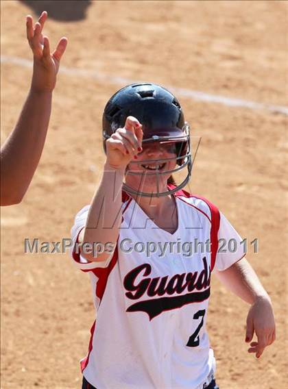 Thumbnail 1 in Pomona Catholic vs. Bellarmine-Jefferson (CIF SS D7 Final) photogallery.