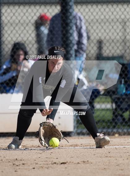 Thumbnail 1 in Cherokee Trail vs. Mountain Vista (CHSAA 5A Regional State Qualifier) photogallery.