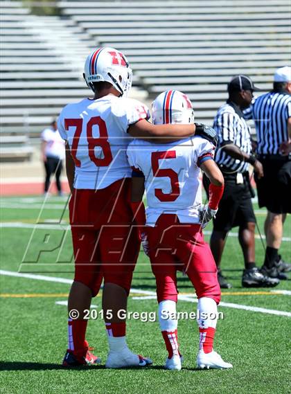 Thumbnail 3 in Highlands vs Mira Loma photogallery.