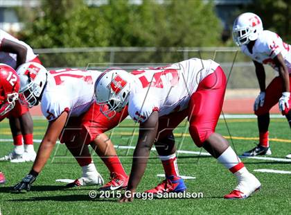 Thumbnail 3 in Highlands vs Mira Loma photogallery.