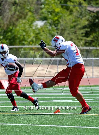 Thumbnail 2 in Highlands vs Mira Loma photogallery.