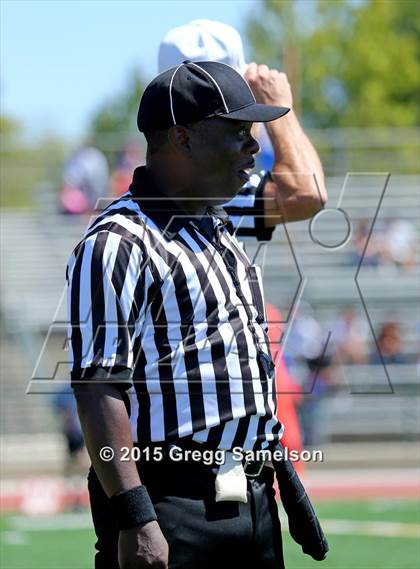 Thumbnail 1 in Highlands vs Mira Loma photogallery.