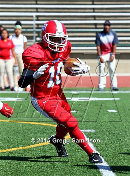 Thumbnail 3 in Highlands vs Mira Loma photogallery.