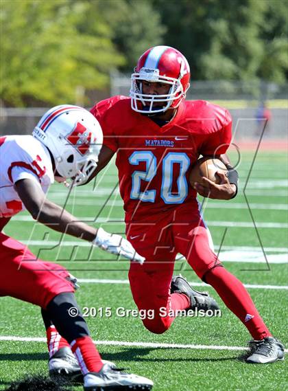 Thumbnail 1 in Highlands vs Mira Loma photogallery.