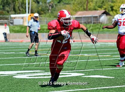 Thumbnail 3 in Highlands vs Mira Loma photogallery.