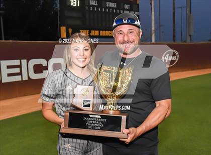 Thumbnail 1 in Kingman Academy vs. Round Valley (AIA 2A Final - Awards) photogallery.