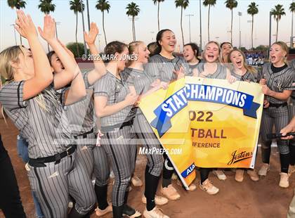 Thumbnail 2 in Kingman Academy vs. Round Valley (AIA 2A Final - Awards) photogallery.