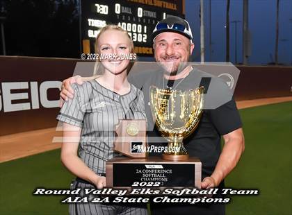 Thumbnail 1 in Kingman Academy vs. Round Valley (AIA 2A Final - Awards) photogallery.