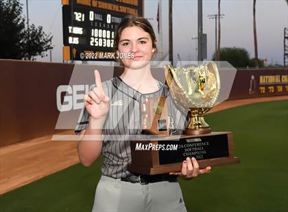 Thumbnail 1 in Kingman Academy vs. Round Valley (AIA 2A Final - Awards) photogallery.