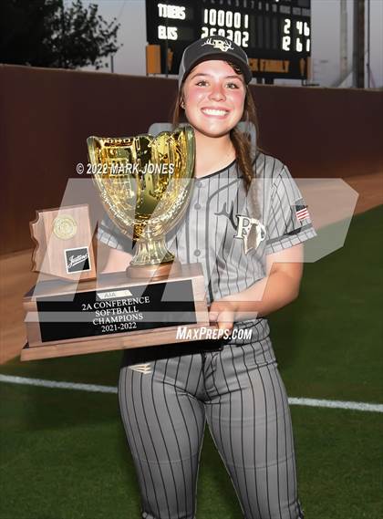 Thumbnail 1 in Kingman Academy vs. Round Valley (AIA 2A Final - Awards) photogallery.