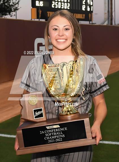Thumbnail 3 in Kingman Academy vs. Round Valley (AIA 2A Final - Awards) photogallery.
