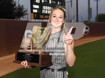 Thumbnail 2 in Kingman Academy vs. Round Valley (AIA 2A Final - Awards) photogallery.