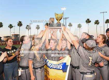 Thumbnail 2 in Kingman Academy vs. Round Valley (AIA 2A Final - Awards) photogallery.