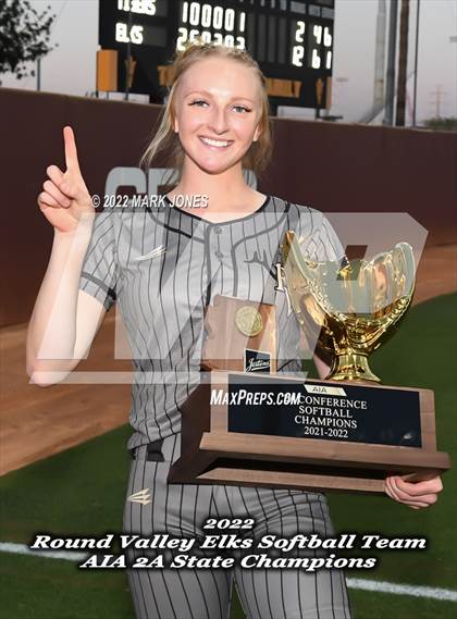 Thumbnail 2 in Kingman Academy vs. Round Valley (AIA 2A Final - Awards) photogallery.