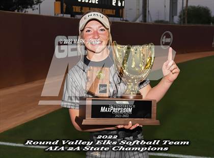 Thumbnail 2 in Kingman Academy vs. Round Valley (AIA 2A Final - Awards) photogallery.