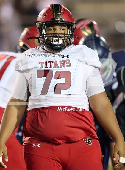 Thumbnail 2 in Victoria East @ Boerne-Champion photogallery.