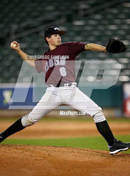 Thumbnail 3 in Dixon vs Valley Christian @ Raley Field photogallery.