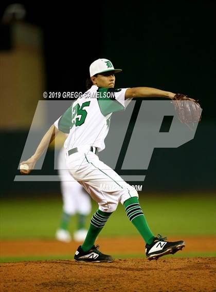 Thumbnail 2 in Dixon vs Valley Christian @ Raley Field photogallery.