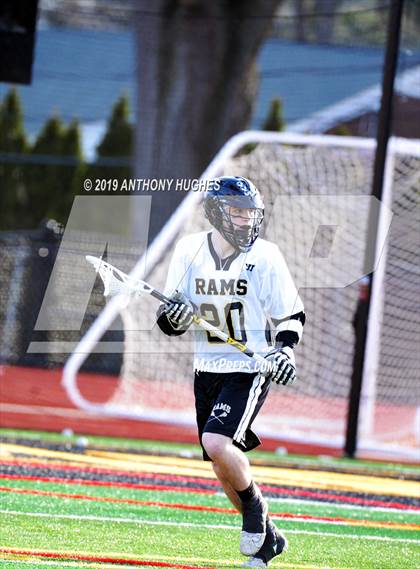 Thumbnail 3 in Glen Cove vs West Hempstead photogallery.