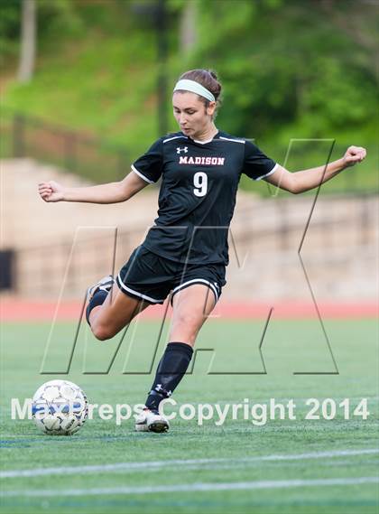 Thumbnail 2 in Madison vs Yorktown (VHSL 6A Semifinal) photogallery.