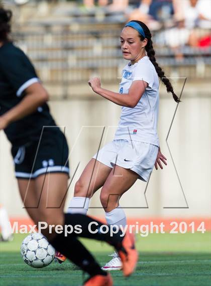 Thumbnail 2 in Madison vs Yorktown (VHSL 6A Semifinal) photogallery.