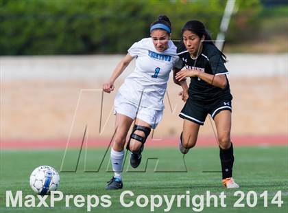 Thumbnail 2 in Madison vs Yorktown (VHSL 6A Semifinal) photogallery.