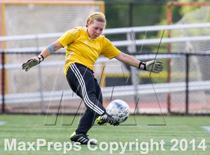 Thumbnail 2 in Madison vs Yorktown (VHSL 6A Semifinal) photogallery.