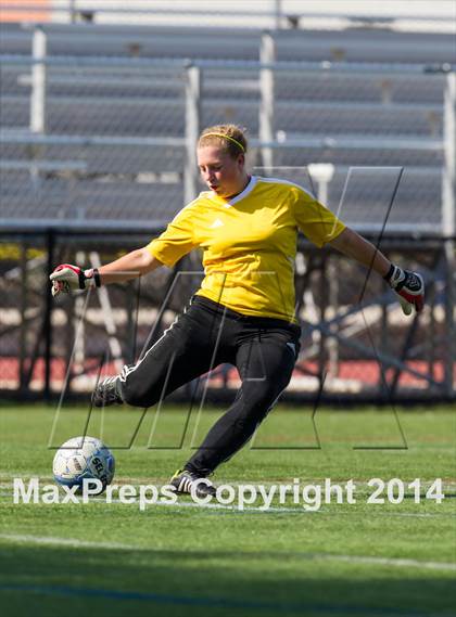 Thumbnail 3 in Madison vs Yorktown (VHSL 6A Semifinal) photogallery.