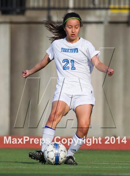 Thumbnail 1 in Madison vs Yorktown (VHSL 6A Semifinal) photogallery.