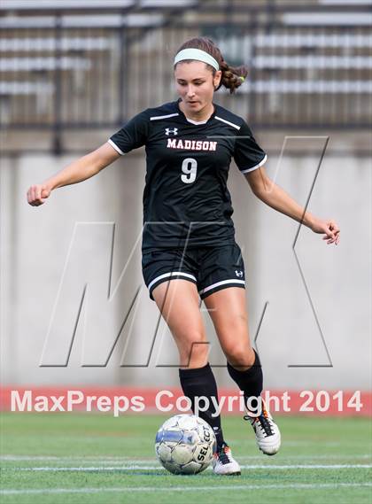 Thumbnail 1 in Madison vs Yorktown (VHSL 6A Semifinal) photogallery.
