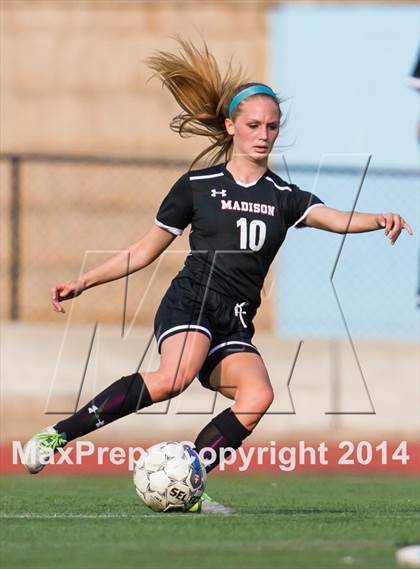 Thumbnail 1 in Madison vs Yorktown (VHSL 6A Semifinal) photogallery.