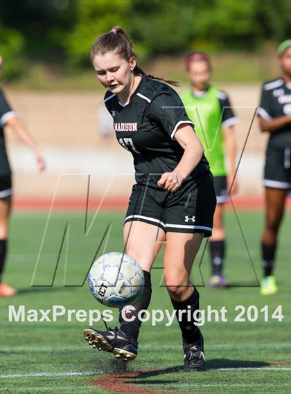 Thumbnail 1 in Madison vs Yorktown (VHSL 6A Semifinal) photogallery.