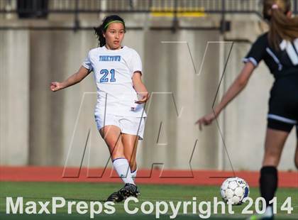 Thumbnail 2 in Madison vs Yorktown (VHSL 6A Semifinal) photogallery.