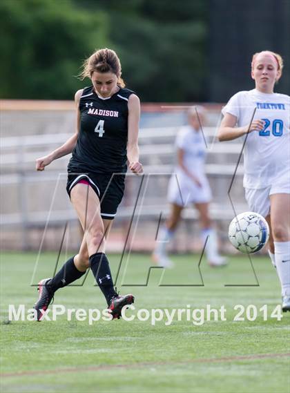 Thumbnail 2 in Madison vs Yorktown (VHSL 6A Semifinal) photogallery.