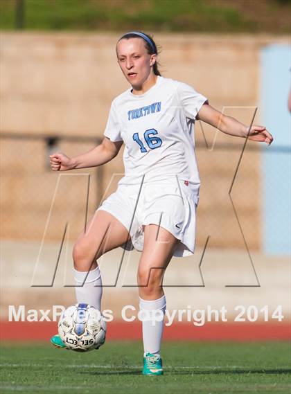 Thumbnail 3 in Madison vs Yorktown (VHSL 6A Semifinal) photogallery.