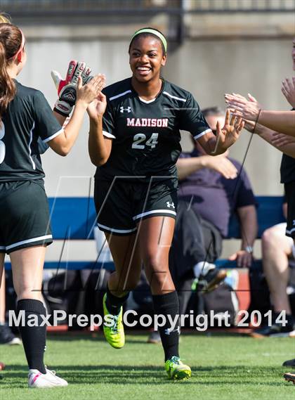 Thumbnail 3 in Madison vs Yorktown (VHSL 6A Semifinal) photogallery.
