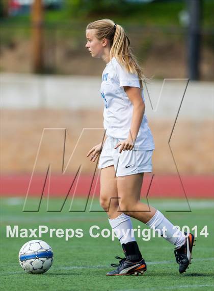 Thumbnail 3 in Madison vs Yorktown (VHSL 6A Semifinal) photogallery.