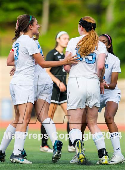 Thumbnail 2 in Madison vs Yorktown (VHSL 6A Semifinal) photogallery.