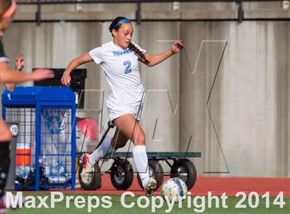 Thumbnail 2 in Madison vs Yorktown (VHSL 6A Semifinal) photogallery.