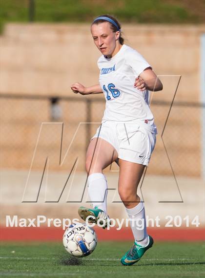 Thumbnail 1 in Madison vs Yorktown (VHSL 6A Semifinal) photogallery.