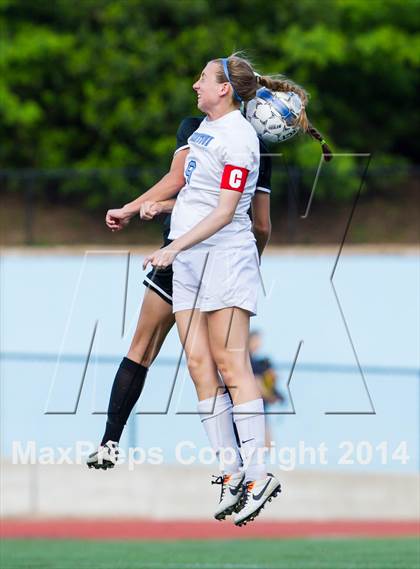 Thumbnail 2 in Madison vs Yorktown (VHSL 6A Semifinal) photogallery.