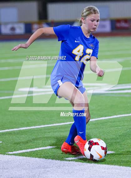Thumbnail 1 in Moorpark @ Agoura photogallery.