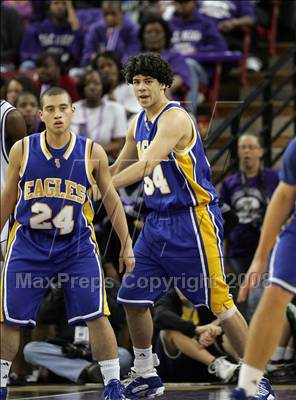 Thumbnail 1 in Sacramento vs. Santa Margarita (CIF D3 State Finals) photogallery.