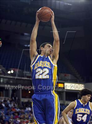 Thumbnail 3 in Sacramento vs. Santa Margarita (CIF D3 State Finals) photogallery.