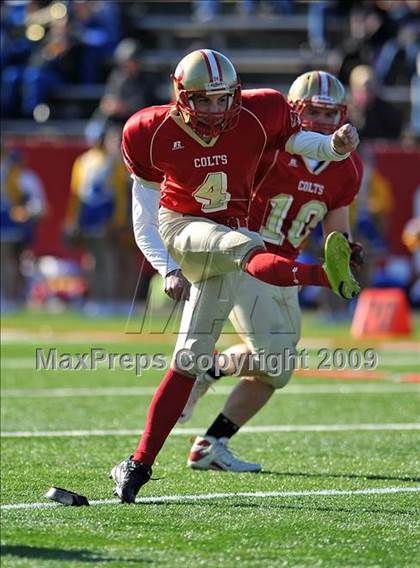 Thumbnail 2 in Lawrence vs. Half Hollow Hills West (Long Island Class III Final) photogallery.