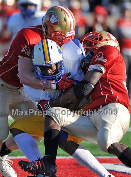 Thumbnail 1 in Lawrence vs. Half Hollow Hills West (Long Island Class III Final) photogallery.