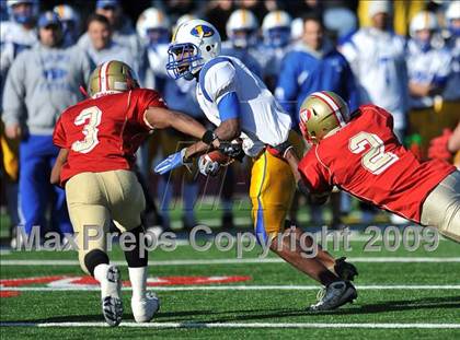 Thumbnail 2 in Lawrence vs. Half Hollow Hills West (Long Island Class III Final) photogallery.