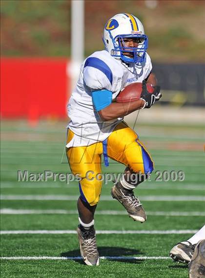 Thumbnail 3 in Lawrence vs. Half Hollow Hills West (Long Island Class III Final) photogallery.