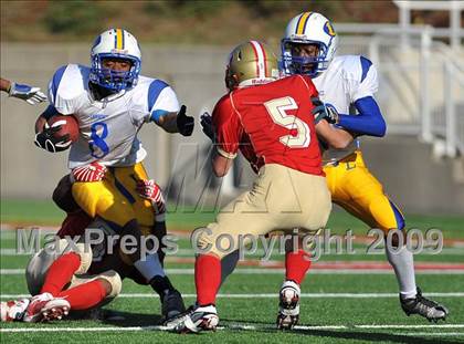 Thumbnail 3 in Lawrence vs. Half Hollow Hills West (Long Island Class III Final) photogallery.
