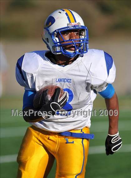 Thumbnail 3 in Lawrence vs. Half Hollow Hills West (Long Island Class III Final) photogallery.